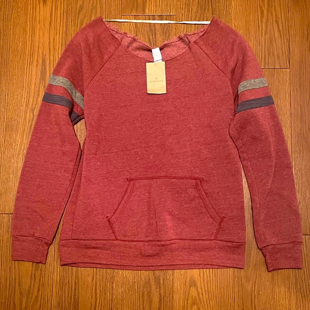 Alternative Women’s Sweatshirt 
Size: L
